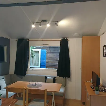 Mobil-home Mercure Campsite *